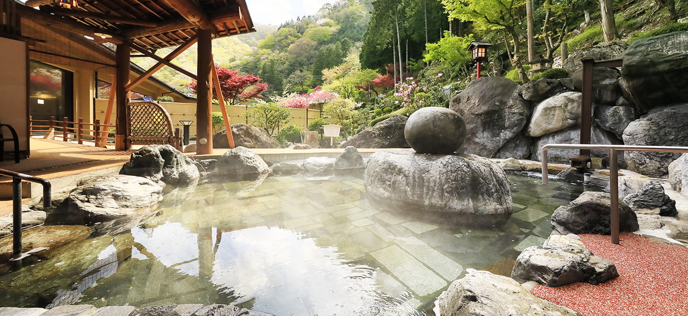 写真：奇岩庭園大露天風呂7